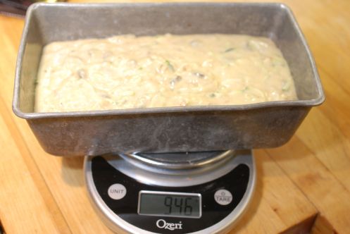 weigh pan with batter